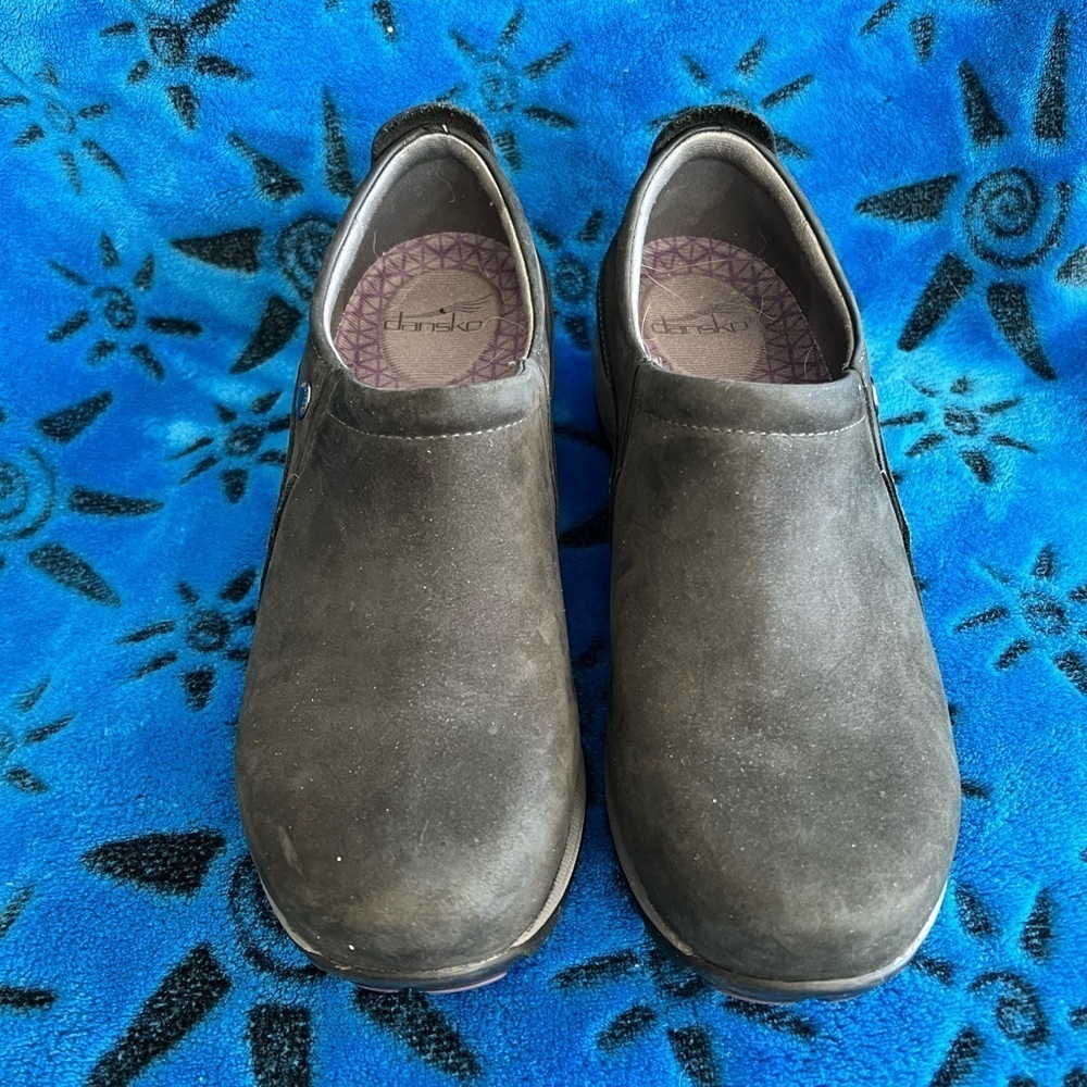 Dansko Patti Black Milled Nubuck Waterproof Clog Sneaker - Picture 2 of 7